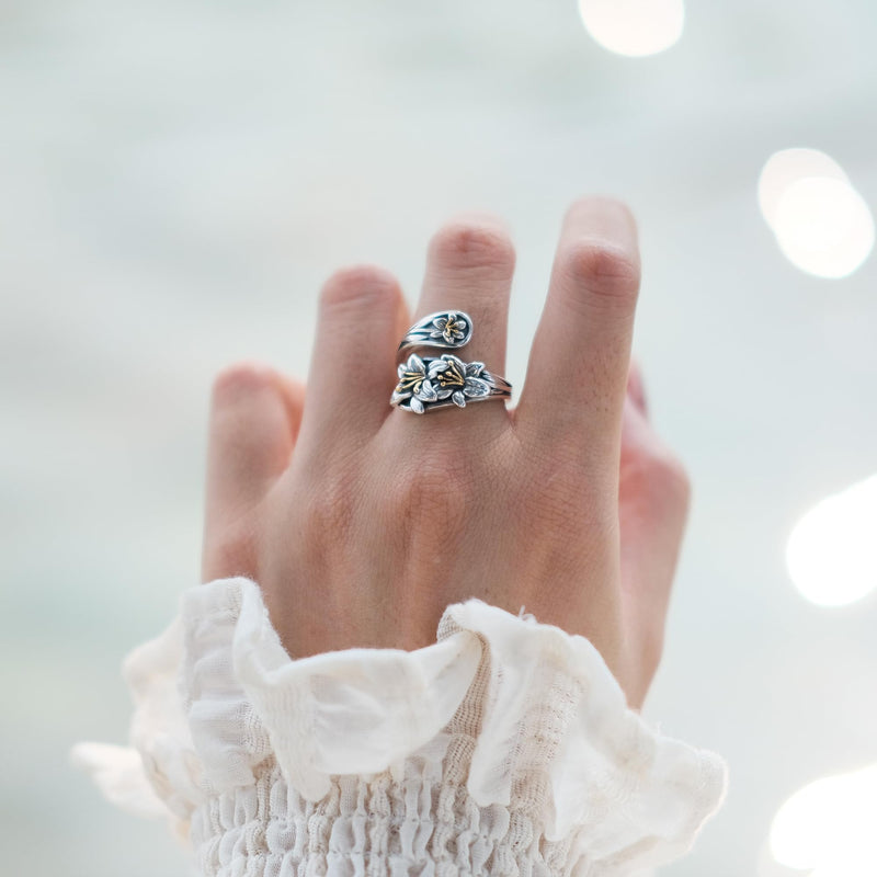LINGBG JEWELRY Spoon Rings 925 Sterling Silver Rings Bee Sunflower Spoon Ring Sun Moon Star Daisy Celtic Knot Scarab Adjustable Spoon Open Ring Jewelry Gifts for Women 6# Lilies Spoon Rings - BeesActive Australia