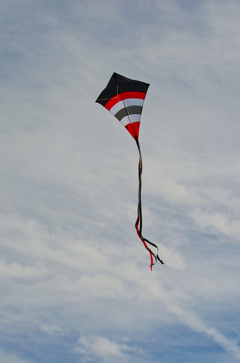 In the Breeze 3305 - Blazer Arch 27 Inch Diamond Kite - Single Line - Includes Kite Line and Bag - BeesActive Australia