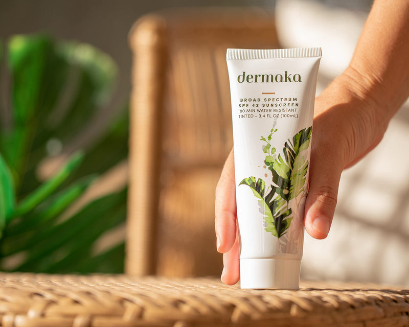 Dermaka Anti-Aging Sunscreen SPF 42 for All Skin Types – 3.4oz Water Resistant 80 min. Mineral-Based Lightly Tinted Sunscreen. Aloe Vera Lotion with Zinc Oxide. Moisturizes, Heals & Protects Skin! - BeesActive Australia