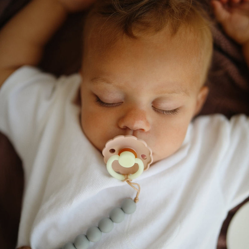 FRIGG Daisy Night Natural Rubber Baby Pacifier | Made in Denmark | BPA-Free (Blush/Cream, 6-18 Months) 2-Pack 6-18 Month Cream/Blush - Night - BeesActive Australia