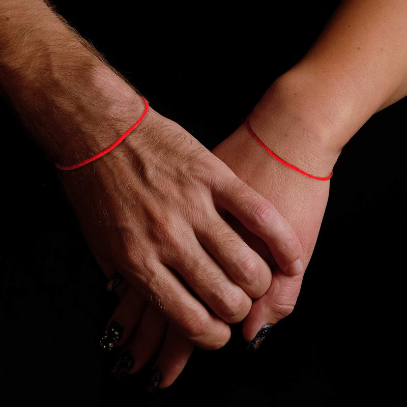 The Original Kabbalah Red String Bracelet from Israel - Red String Bracelet Pack 60 Inch Red String for up to 7 Evil Eye Protection Bracelets - Prayer, Blessing & Instructions Included! - BeesActive Australia
