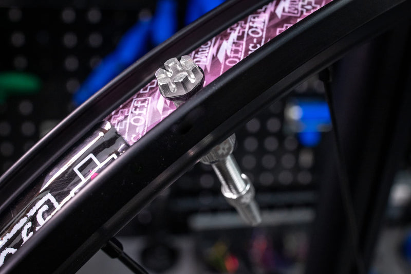 Muc-Off Silver Tubeless Presta Valves, 44mm - Premium No Leak Bicycle Valves with Integrated Valve Core Removal Tool - BeesActive Australia
