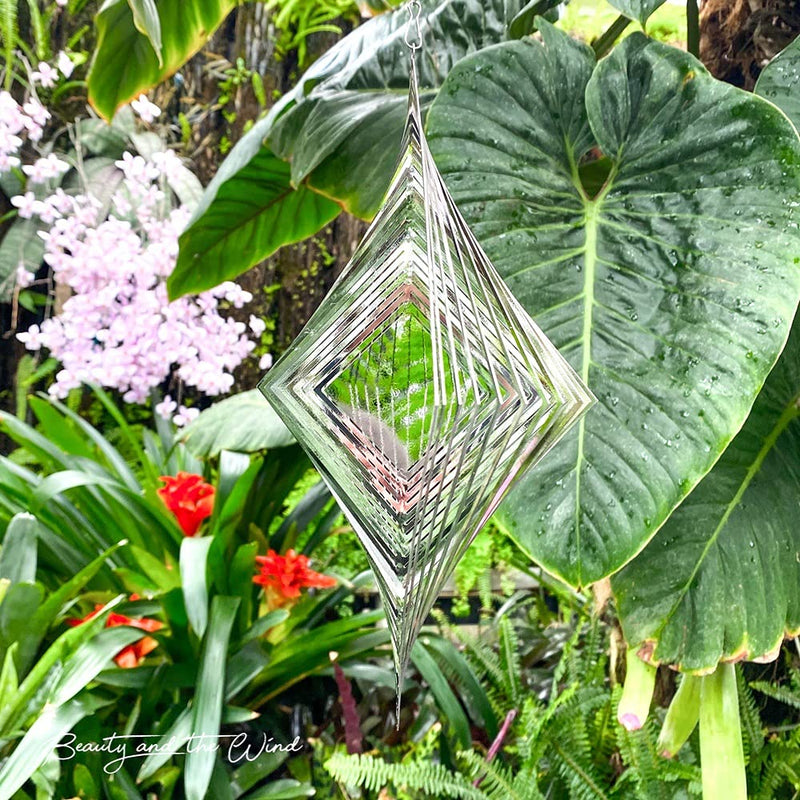 Beauty and the Wind Wind Spinner Metal Garden Spinners Outdoor Garden Art for Backyard Outdoor Hanging Decor and Spinners for Yard and Garden Ornaments 3D Shape (Silver Diamond) - BeesActive Australia