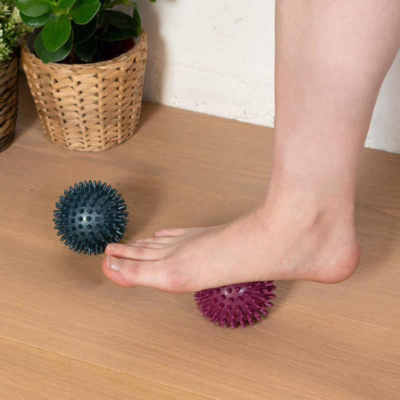Navaris Spiky Massage Balls - Set of 2 - Hedgehog Balls for Self Massage - 1x Medium-Hard & 1x Harder Ball - Pair of Bumpy Massager Balls - � 8cm - BeesActive Australia