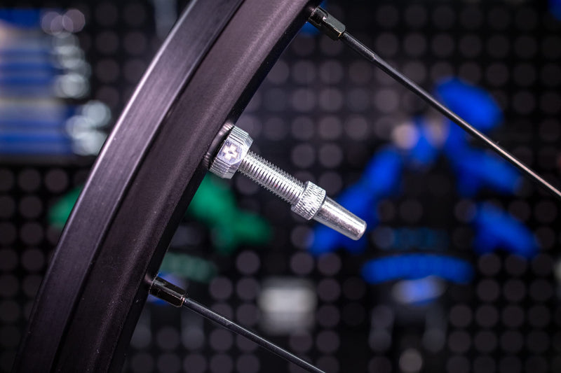 Muc-Off Silver Tubeless Presta Valves, 44mm - Premium No Leak Bicycle Valves with Integrated Valve Core Removal Tool - BeesActive Australia