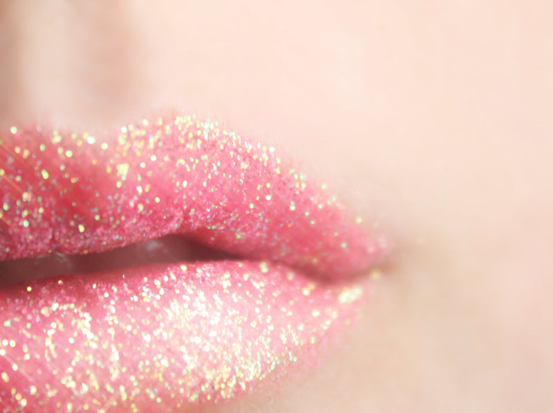 Gold Face and Body Glitter - Use Moon Dust Holographic Shimmer as Eyeliner, on Your Lips, face or Body to Make Them Sparkle [Great for Parties, Celebrations or Gifts] - BeesActive Australia