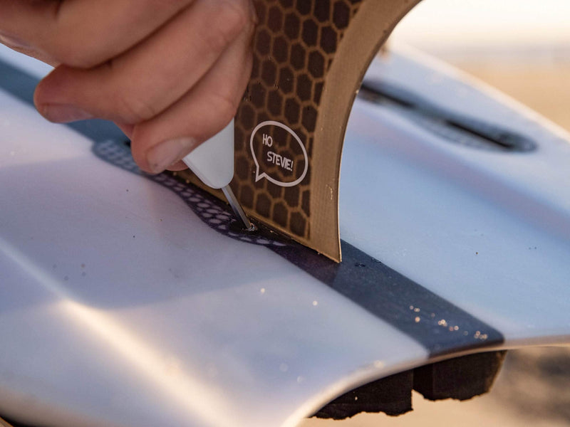 Ho Stevie! Thruster Surfboard Fins (3 Fins) - Twin Tab or Single Tab Sizes, with Fin Bag, Screws, Wax Comb and Fin Key Black - BeesActive Australia