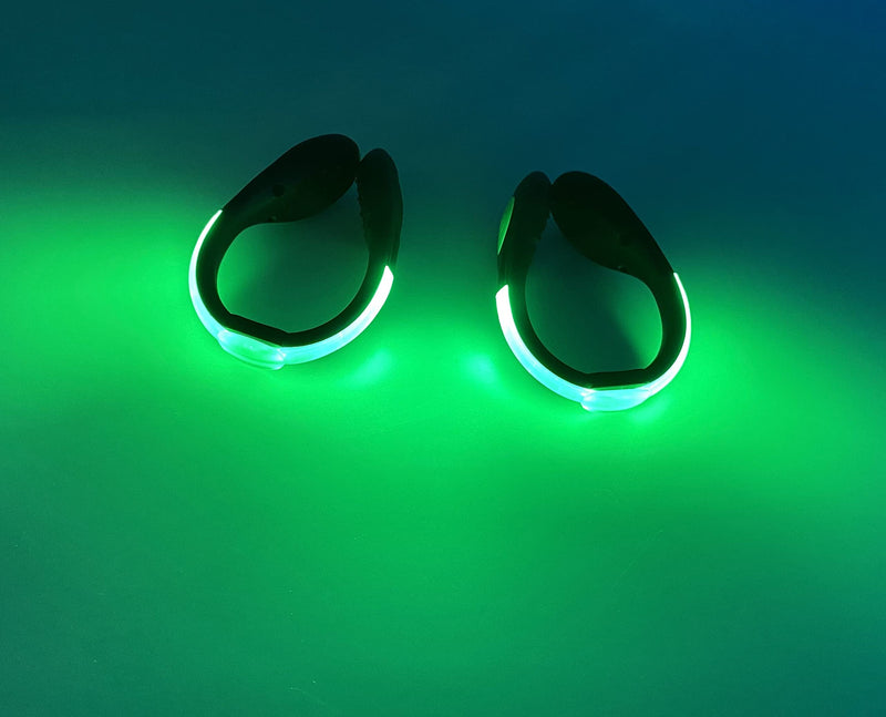 Shoe Clip Light Safety Clip Outdoor Sports Night Running Equipment USB Charging Color Changing RGB Strobe and Steady Flash Mode Green One Pair - BeesActive Australia