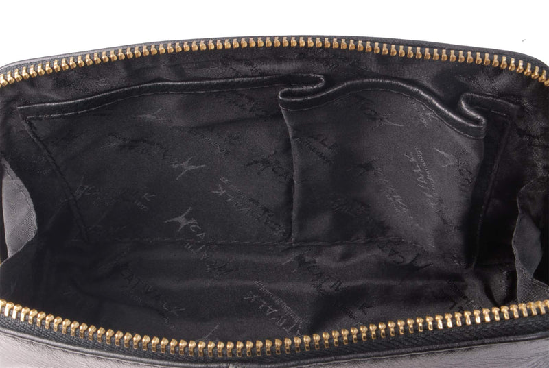 CATWALK COLLECTION HANDBAGS - Women's Vintage Leather Cosmetic Clutch / Makeup Pouch / Travel Beauty Bag - Emma - Black - BeesActive Australia