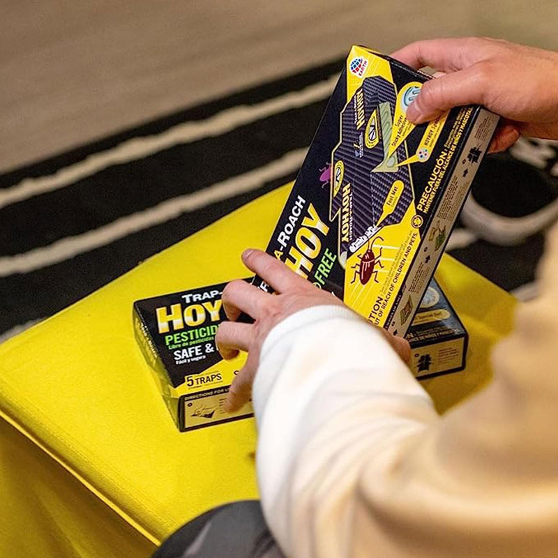 HOY HOY Trap A Roach - Bait Glue Traps, Great for Home with Kids & Pets Indoor, Sticky Pest Control Trap, Roach Killer, Made in Japan 5 Traps 1 - BeesActive Australia