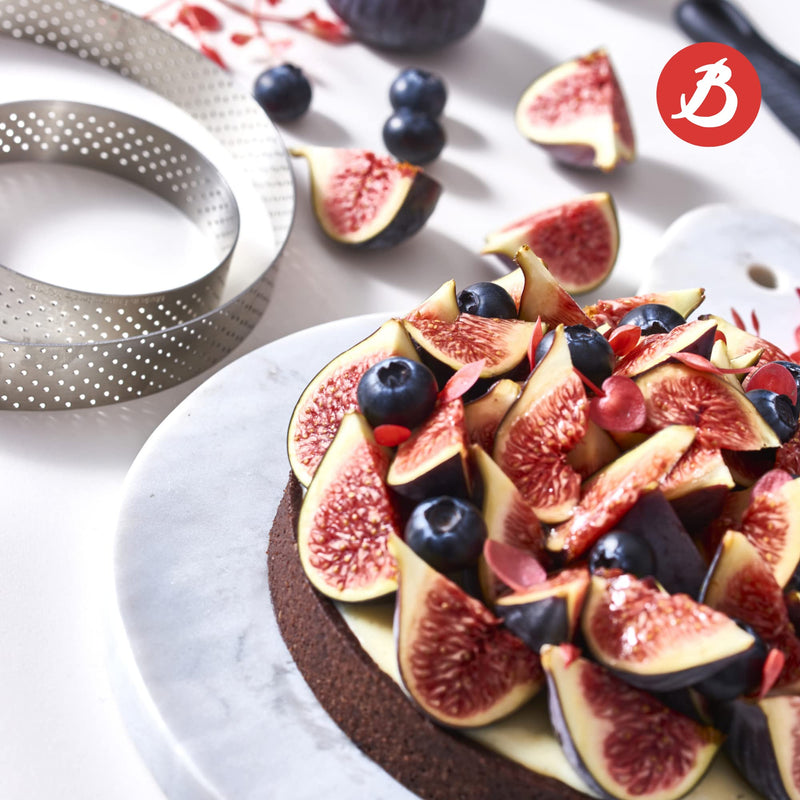 de Buyer Perforated Round Tart Ring - 9.75” Diameter, 0.8” Height - Perfect for Baking Beautifully Crisp Tarts - Easy to Use & Clean - Made in France 9.75" Silver - BeesActive Australia