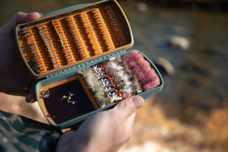 fishpond Tacky Pescador MagPad Waterproof Fly Box | Smoke Grey | Silicone Slit & Magnetic Pad Fly Box - BeesActive Australia