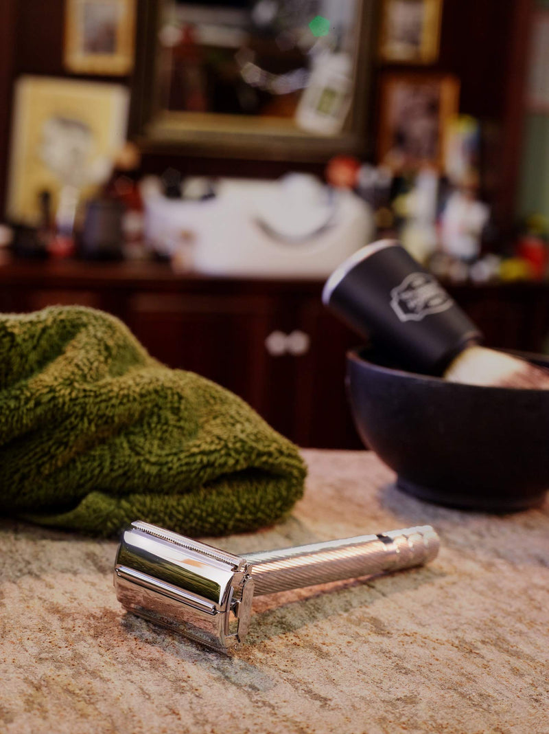 WILKINSON SWORD - Double Edge For Men | Premium Stainless Steel Safety Razor | Razor Handle + 5 Blade Refills - BeesActive Australia