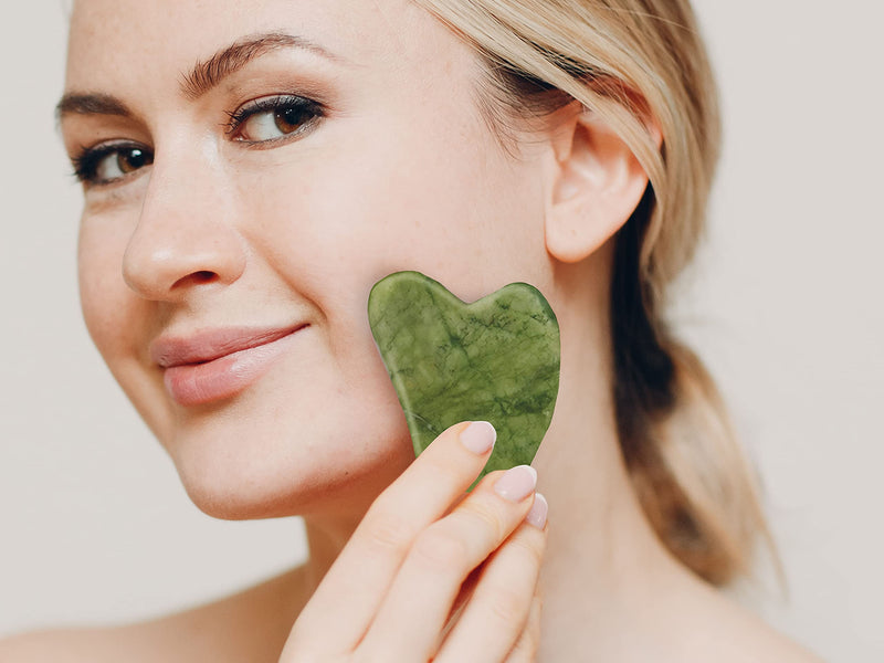 BEPER C301ABE101 Roller and Stone Gua Sha in Jade, Jade Roller & Gua Sha Massagge Tool, Facial & Body Massage, Relaxing, Remodeling & Age - BeesActive Australia