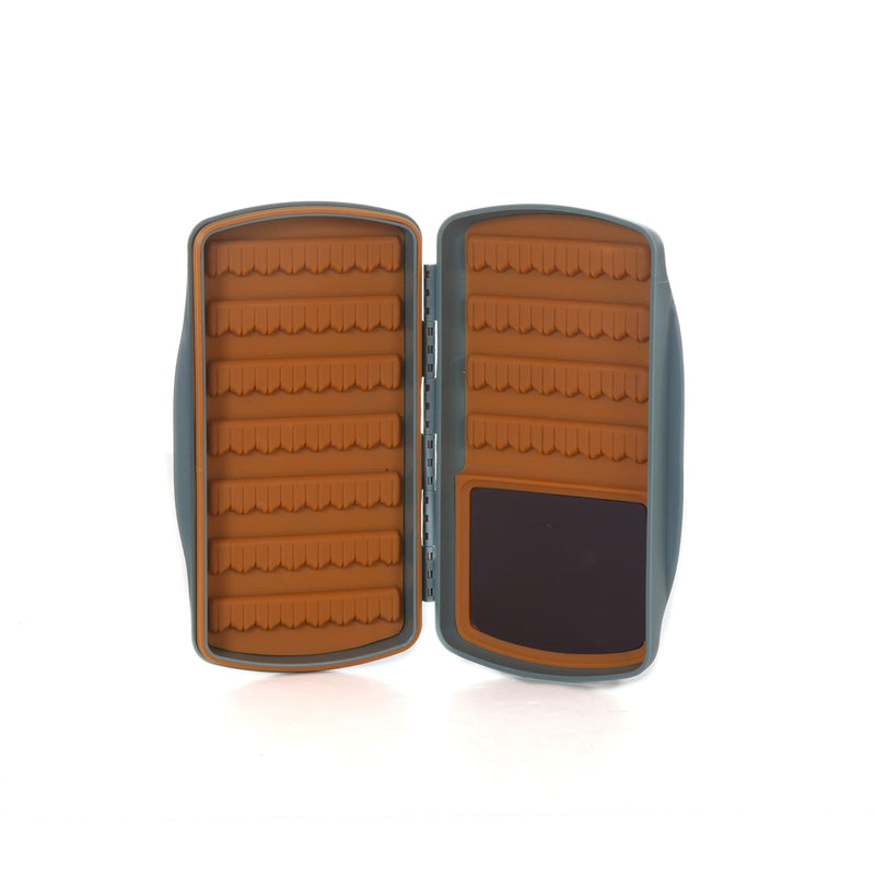fishpond Tacky Pescador MagPad Waterproof Fly Box | Smoke Grey | Silicone Slit & Magnetic Pad Fly Box - BeesActive Australia