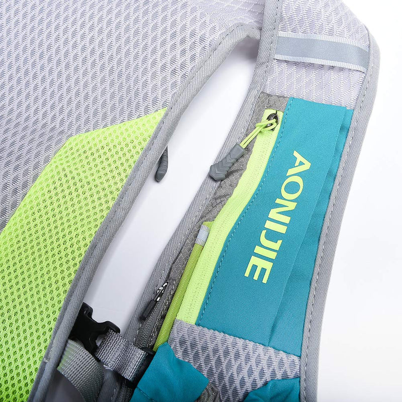 Aonijie Hydration Packs 5.5L Trail Running Vest With 2L Bladder Reservoir Marathoner Hydro Backpack Light Green - BeesActive Australia