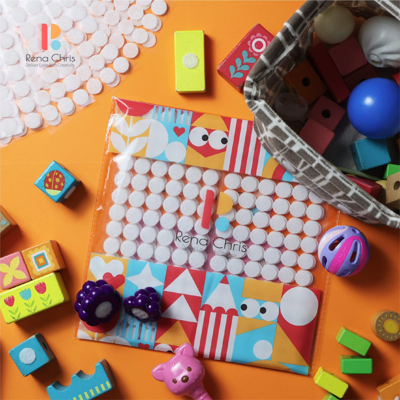 Self Adhesive Dots, Strong Adhesive 1500pcs(750Pairs) 0.39" Diameter Sticky Back Coins Nylon Coins, Hook & Loop Dots with Waterproof Sticky Glue Coins Tapes, Very Suitable for Classroom, Office, Home 0.39"-1500 White - BeesActive Australia