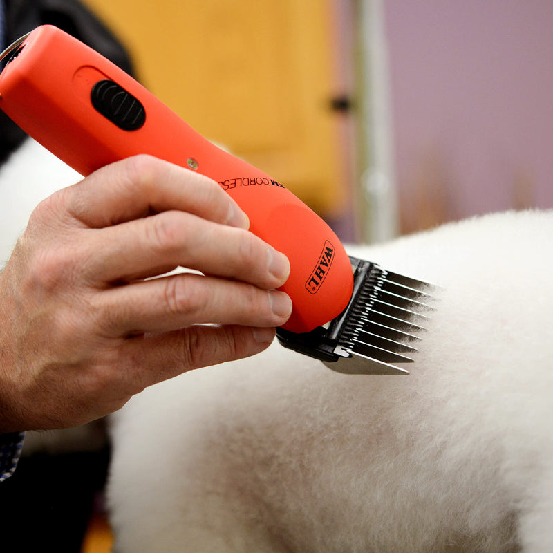 Wahl Professional Animal Stainless Steel Attachment Guide Comb Set for Detachable Blade Pet, Dog, Cat, and Horse Clippers (#3390-100) - BeesActive Australia
