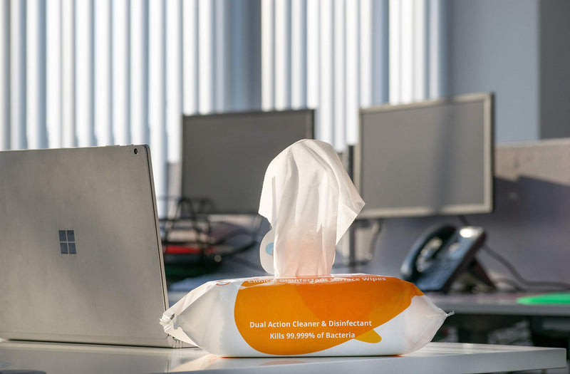 Uniwipe Clinical Midi-Wipes, Antibacterial, Sanitising, Kills 99.999% of Germs, 200 Count - BeesActive Australia