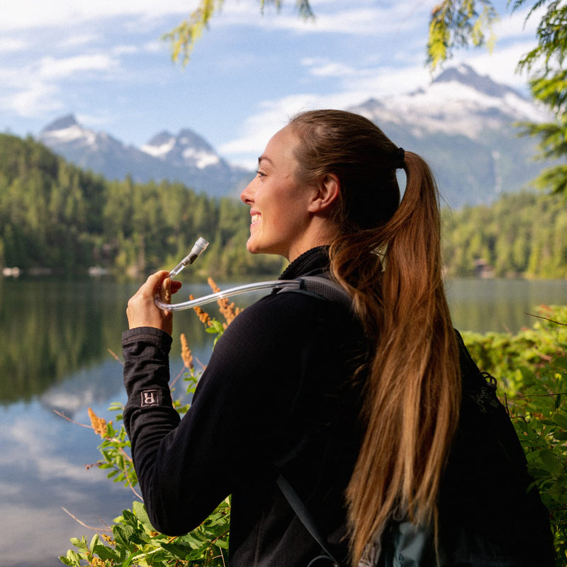 Hydrapak Cenote - Water Bladder/Reservoir for Hydration Backpacks, Made in USA, Ultralight, Fits Most Packs 2 Liter Clear - BeesActive Australia