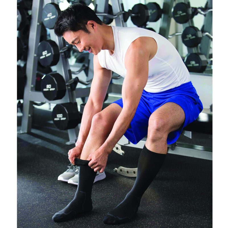 Copper Fit Energy Unisex Crew Length Compression Socks Small-Medium Black - BeesActive Australia