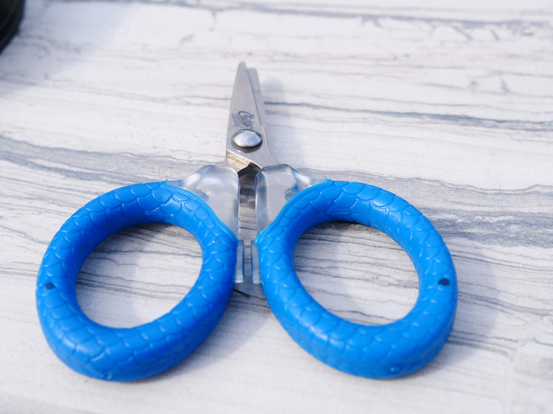 Cuda 3" Titanium Bonded Micro Scissor, Blue (18826) - BeesActive Australia