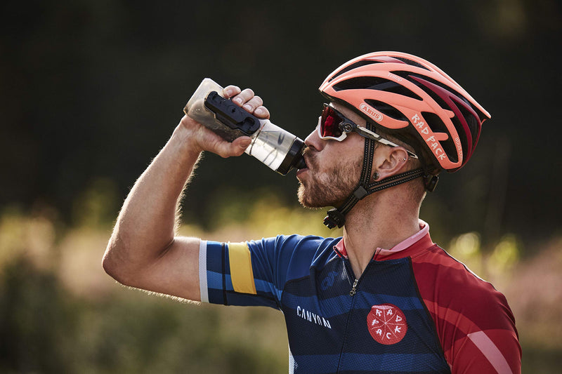 Fidlock TWIST Bottle 600 Set- Bike Water Bottle Holder with Attached Bottle - Cage Free Magnetic Mount - Clear - BeesActive Australia