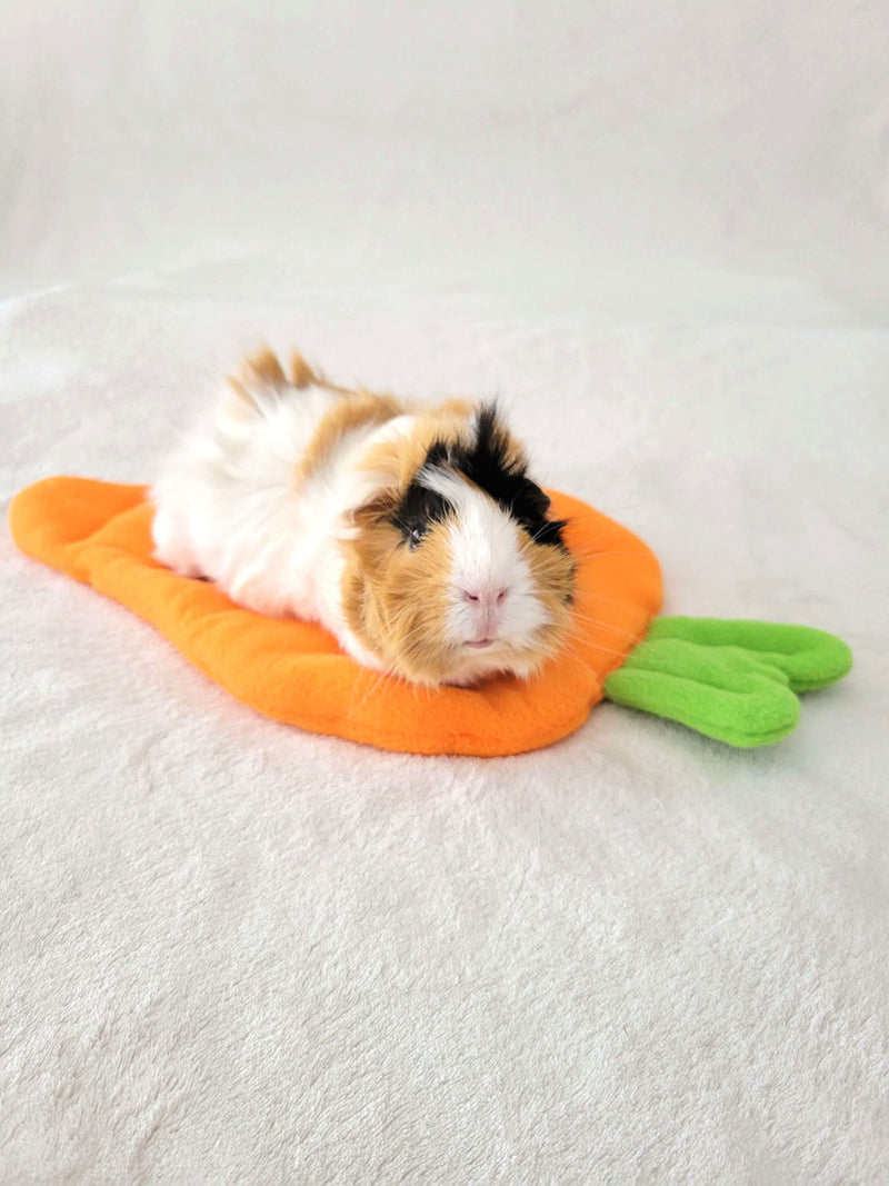 Guinea Pig Bed Washable Pee Pad, Fleece Bedding for Rodent, Reusable Carrot Cage Liner for Hedgehog, Rat, Hamster or Small Animal - BeesActive Australia