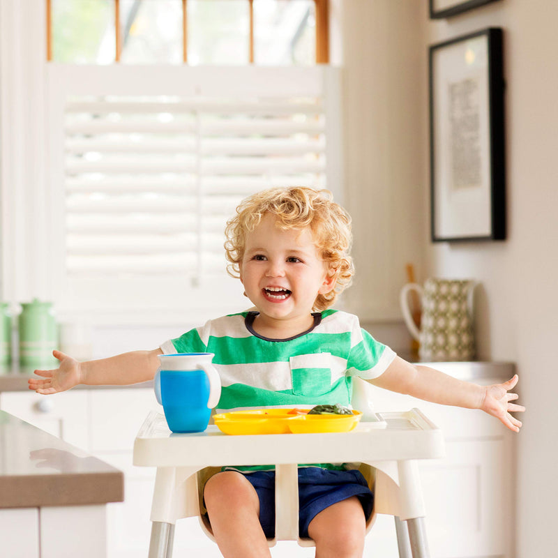 Munchkin Weaning Set, Includes 3x Stay Put Suction Bowls, 3x Little Apple Divided Plates & 6x Soft Tip Spoons - BeesActive Australia