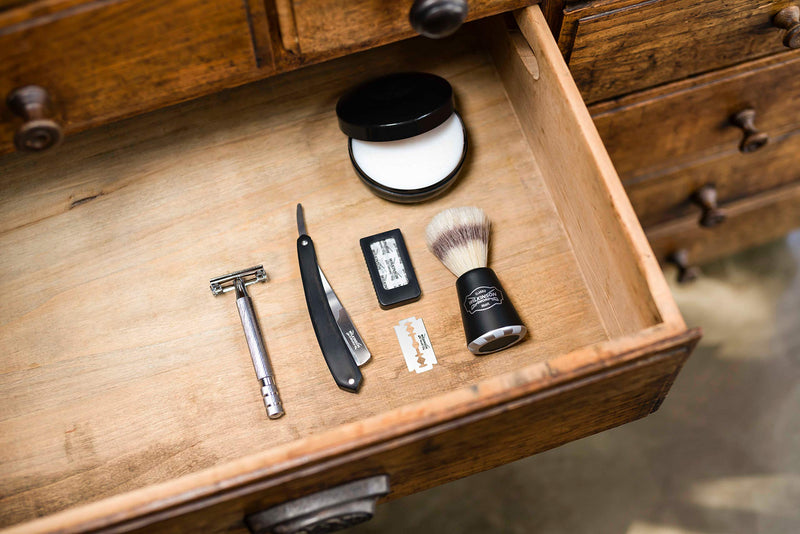 WILKINSON SWORD - Double Edge For Men | Premium Stainless Steel Safety Razor | Razor Handle + 5 Blade Refills - BeesActive Australia