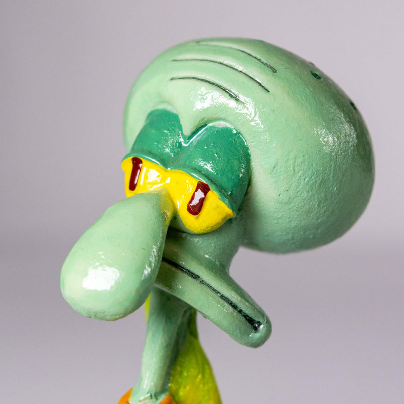 Penn-Plax Squidward Aquarium Resin Décor Ornament - Bring a Little Bikini Bottom and Spongebob to Your Tank - Stands 6.75" high - BeesActive Australia