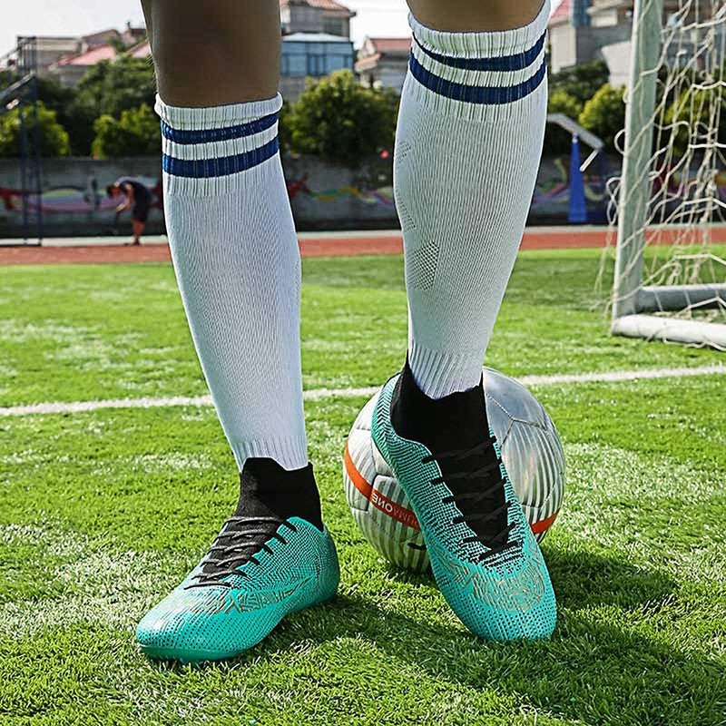 LIAOCX Men's Sports Outdoor Competition/Training Soccer Shoes Boys Football Student Spikes Sneakers 10.5 Green - BeesActive Australia