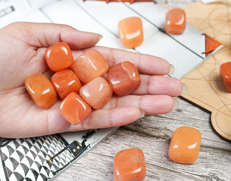 800+ Carat, 13 Pcs Red Aventurine Tumbled Stones and Crystals Bulk Set for Chakra Reiki Healing Balancing Crystals Polished Stones Gemstones and Crystals Tumble for Gift Home Decor Size: 20-25mm #004 Red Aventurine - BeesActive Australia