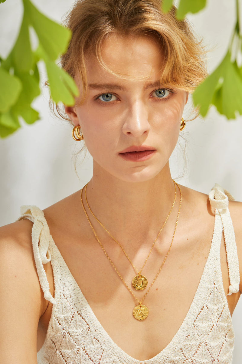Oliopo Dainty Initial Necklace - 14K Gold Plated Letter Necklace,Coin Initial Gold Necklaces for Women Girls Q - BeesActive Australia
