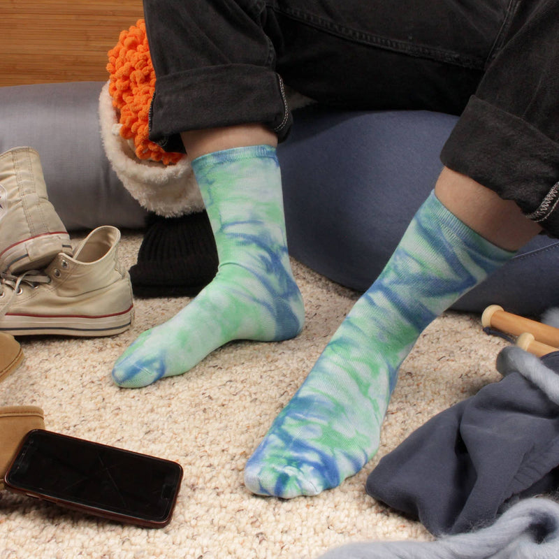 BambooMN Women's Bamboo Athletic Tie Dye Crew Socks - 2 pairs 4-9 Blue Green - BeesActive Australia