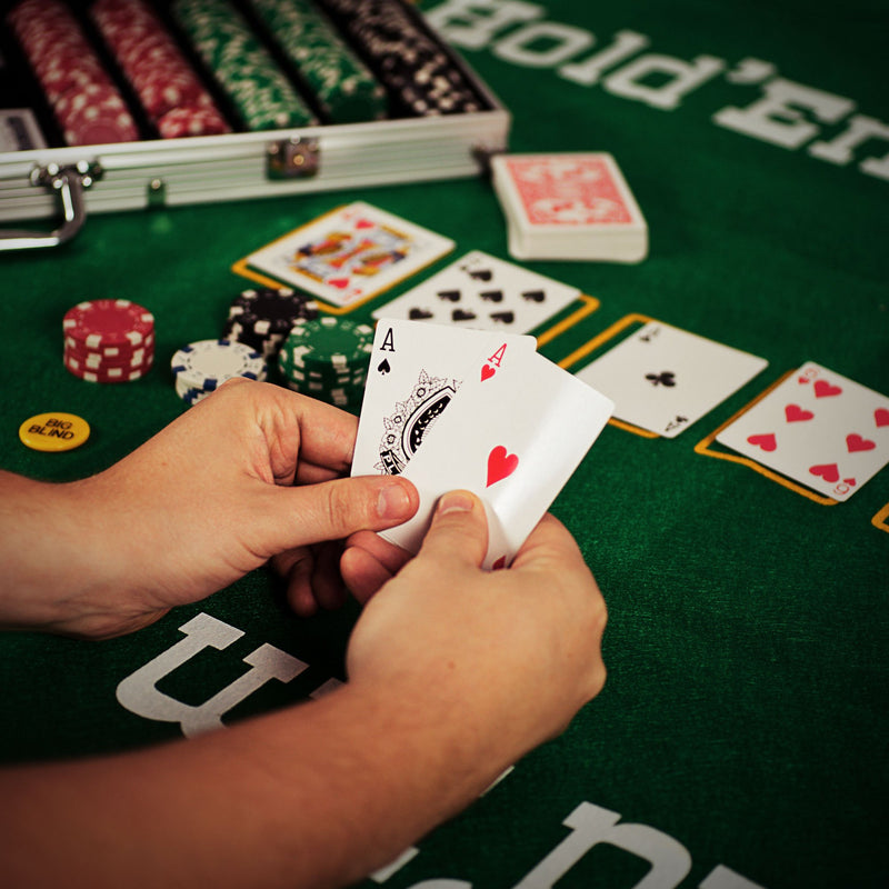 [AUSTRALIA] - Trademark Poker Card Shuffler, 4-Deck Automatic 