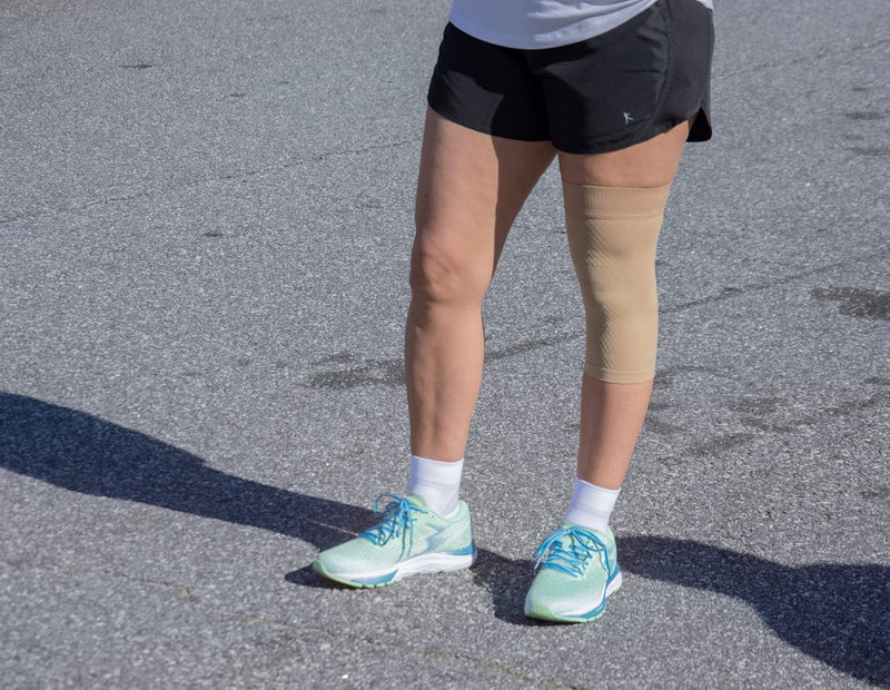 OrthoSleeve Orthopedic Brace for Tendinitis, Arthritis, ACL, MCL, Injury Recovery, Meniscus Tear, knee pain, aching knees, patellar tendonitis and arthritis (Large, Tan, Single) Natural Large (Pack of 1) - BeesActive Australia