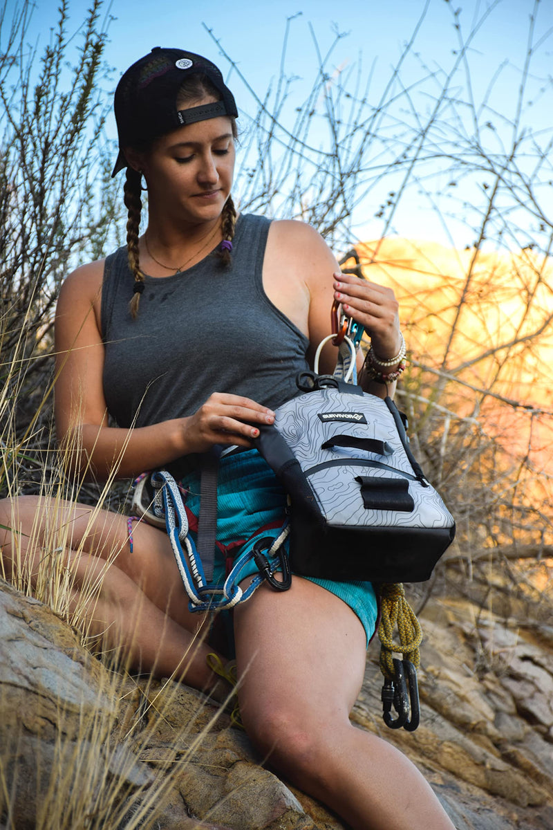 SURVIVOR Chalk Bucket - Large Size Chalk Bag for Rock Climbing & Bouldering - Light Gray Chalk Pot with Magnetic Closure, 2 Zippered Pockets, 2 Side Pockets & 4 Brush Holders - Boulder Equipment Gear - BeesActive Australia