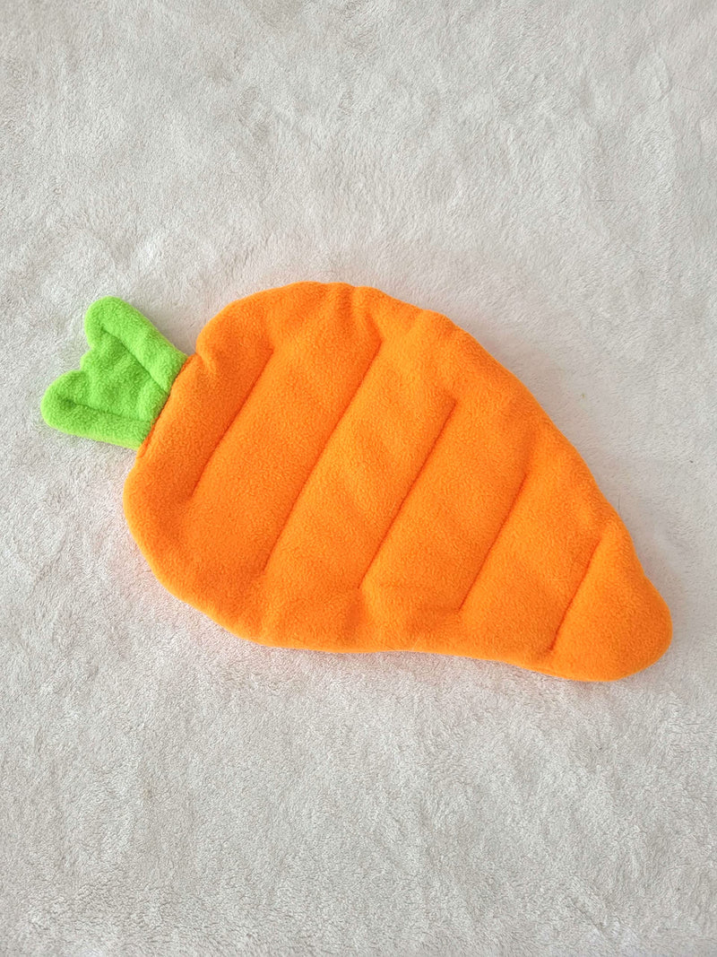 Guinea Pig Bed Washable Pee Pad, Fleece Bedding for Rodent, Reusable Carrot Cage Liner for Hedgehog, Rat, Hamster or Small Animal - BeesActive Australia