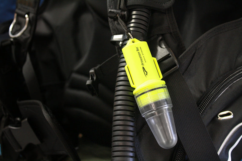 Princeton Tec Aqua Strobe LED Black - BeesActive Australia