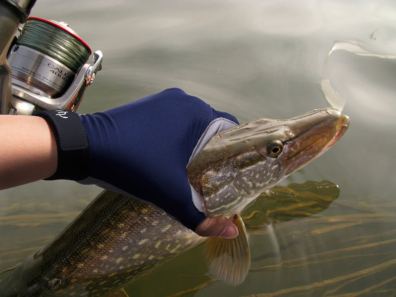 [AUSTRALIA] - The Fishing Tree Fingerless Fishing Gloves, Certified Sun Protection UPF50+ Block, Kayak, Hiking, Paddling, Sailing, Rowing, Driving, Protect Hands from Sun Damage, Chemical Free Adventure Navy Small 