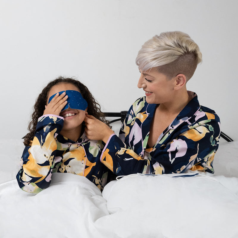 Feather & Down Self Heating Slumber (50ml Pillow Spray & 3 x Self Heating Eye Masks) - The Perfect Pairing to Relieve Tension & allow you to Drift into a Deep, Relaxing Slumber. Clear - BeesActive Australia