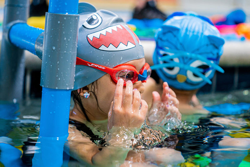 FINIS Swimmies Learn-To-Swim Kid’s Goggles Red Blue / Clear - BeesActive Australia