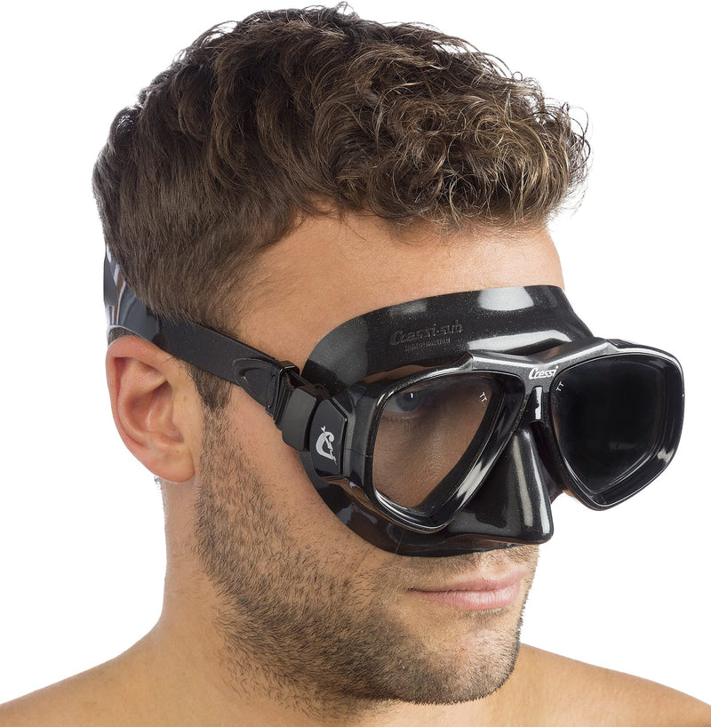 Cressi First Dive Mask with Inclined Lenses for Scuba Diving : Focus: Made in Italy Black - BeesActive Australia