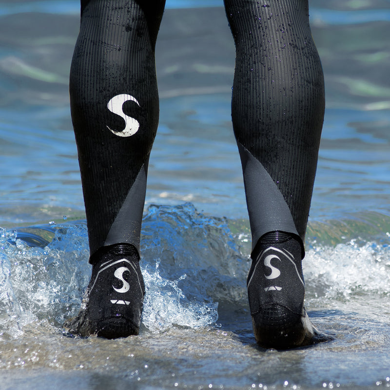 [AUSTRALIA] - Synergy Swim Socks Neoprene Swim Booties Medium 