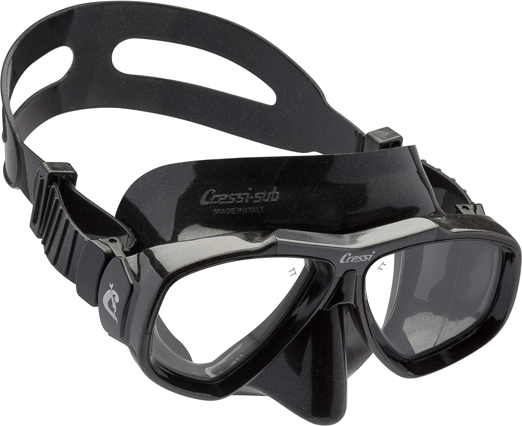 Cressi First Dive Mask with Inclined Lenses for Scuba Diving : Focus: Made in Italy Black - BeesActive Australia