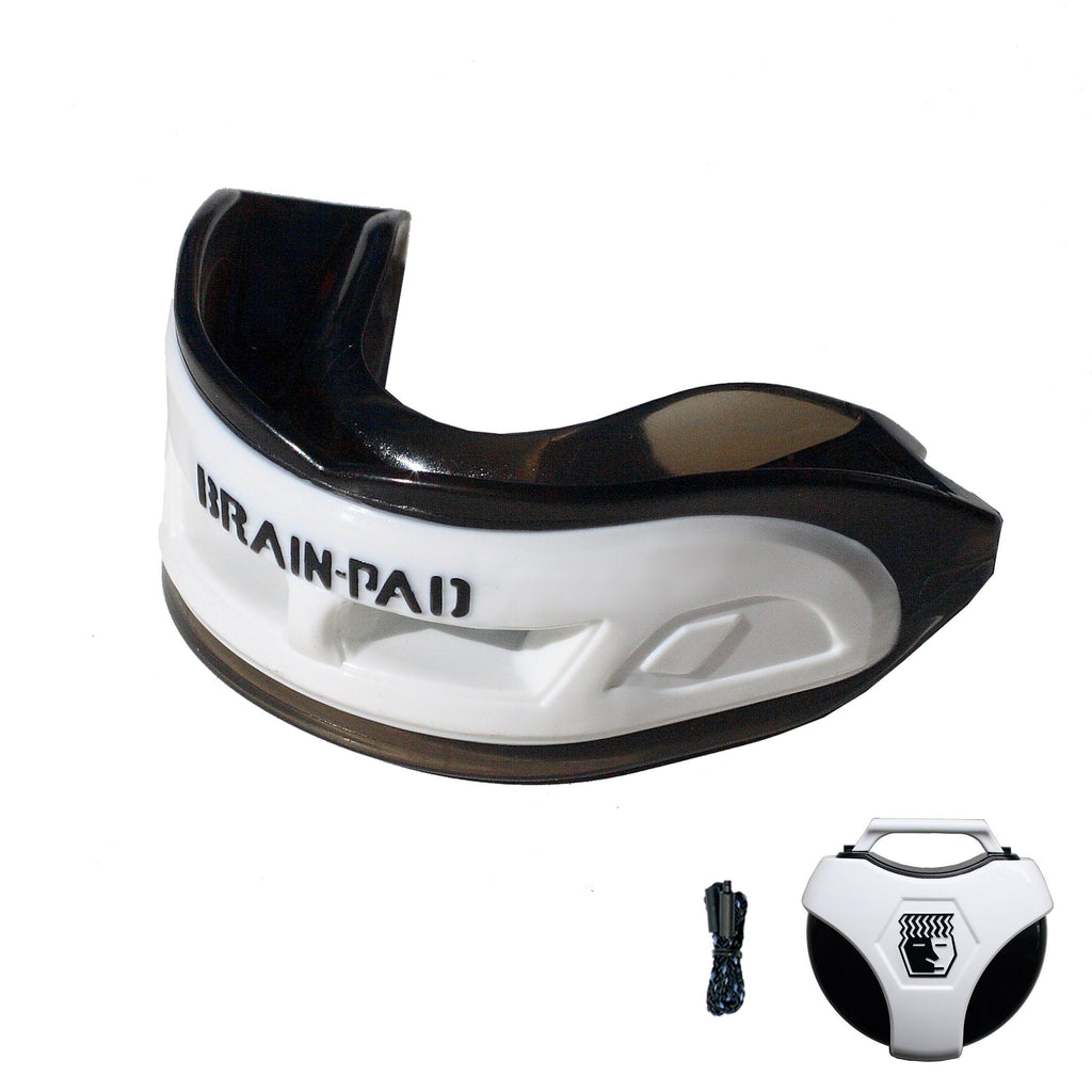 [AUSTRALIA] - Brain-Pad, Inc. (3XSWP) 3XS Triple Laminated Mouthguard with Special Formulated Super Gel Pads, White/Black, Adult 