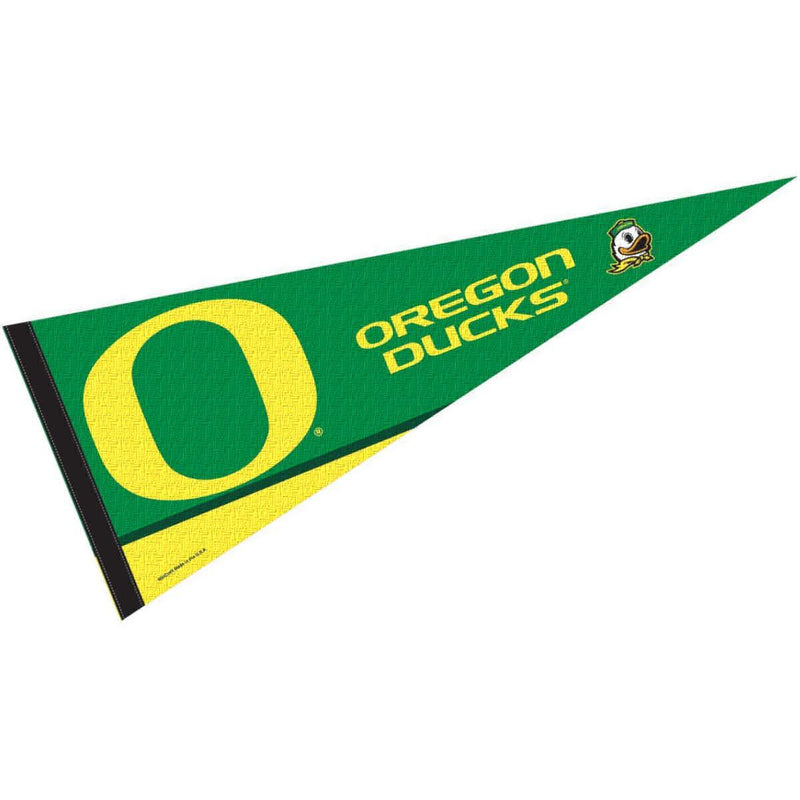 College Flags & Banners Co. Oregon Ducks Pennant Full Size Felt - BeesActive Australia
