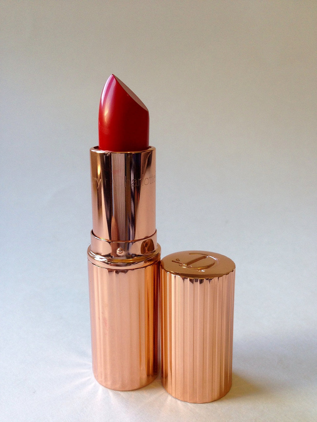 Charlotte Tilbury KISSING Fallen From the Lipstick Tree - Love Bite - NEW! - BeesActive Australia