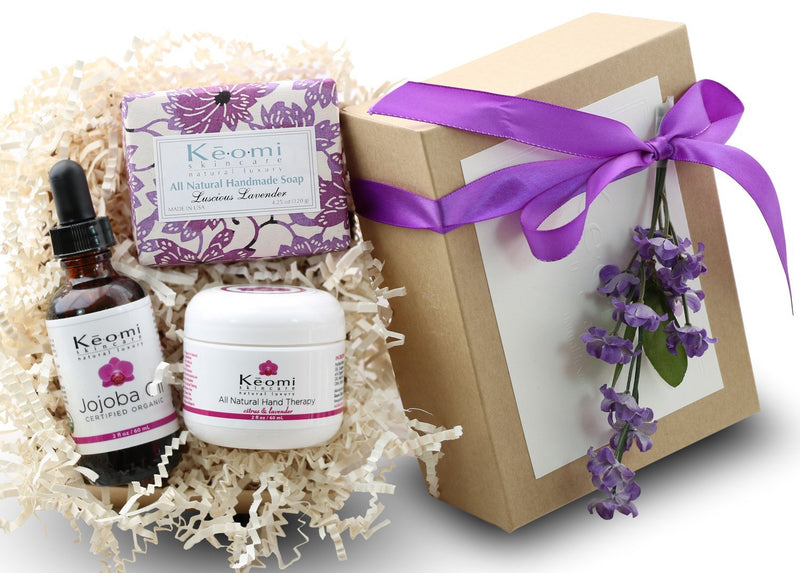 Lavender Organic Handmade Bath and Body Set - by KEOMI NATURALS - Pamper Them with All Natural Luxury - Scented with Essential Oils - Beautifully Packaged Ready to Give - BeesActive Australia